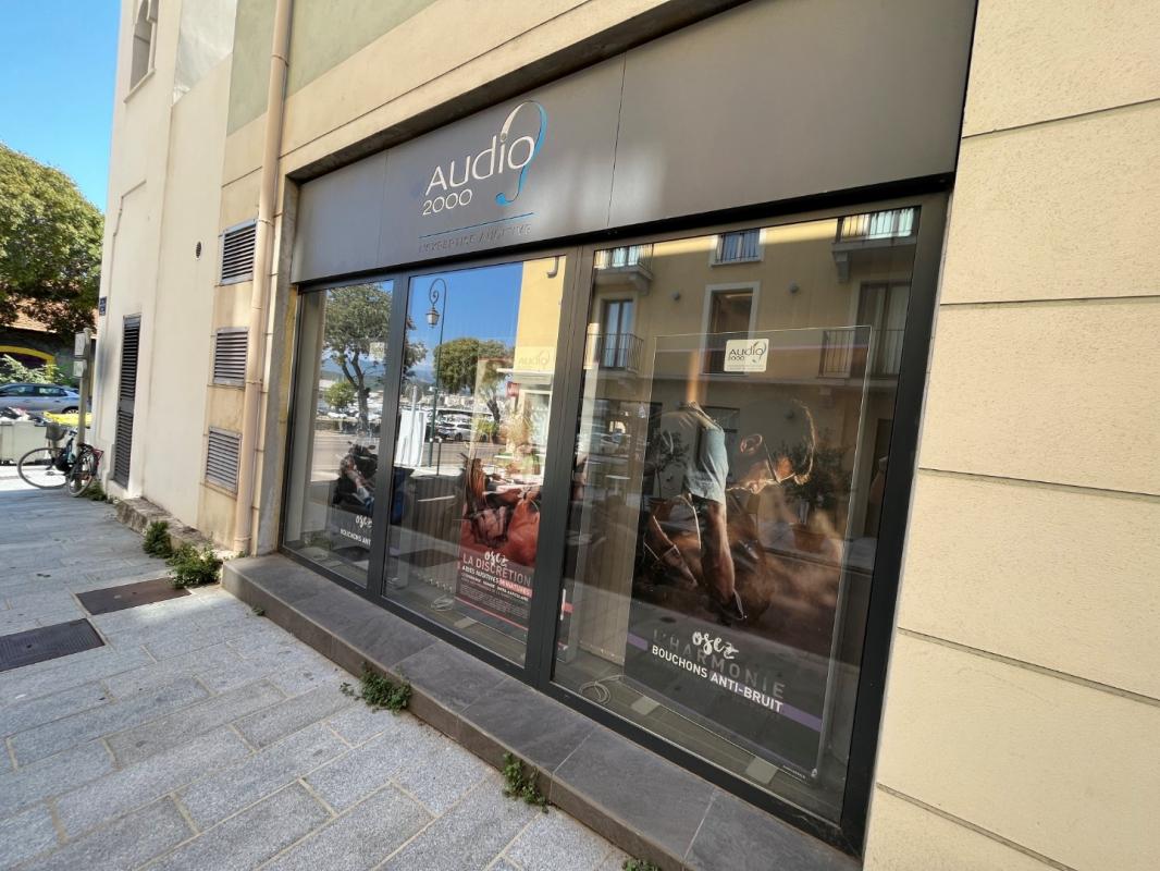 BUREAU ESPACE ALBAN AJACCIO