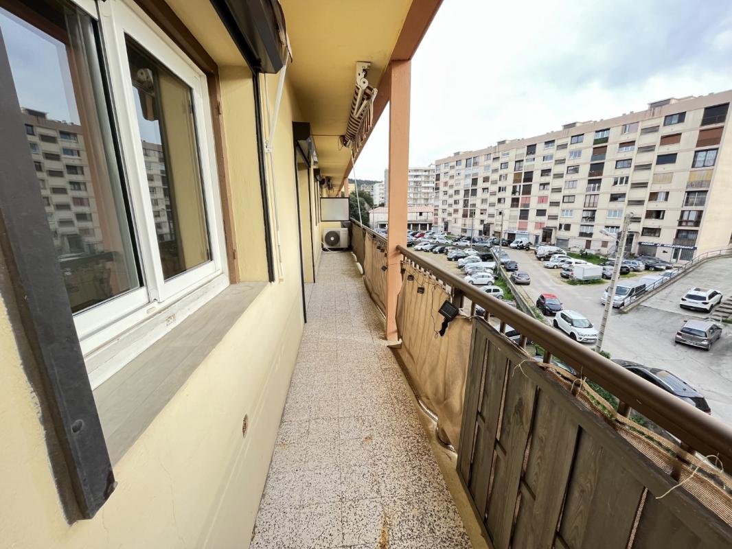 APPARTEMENT F2 LE CONSTELLATION B2