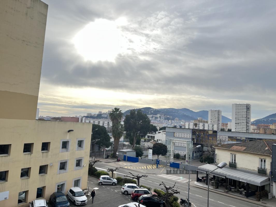 APPARTEMENT F2 LE CONSTELLATION B2