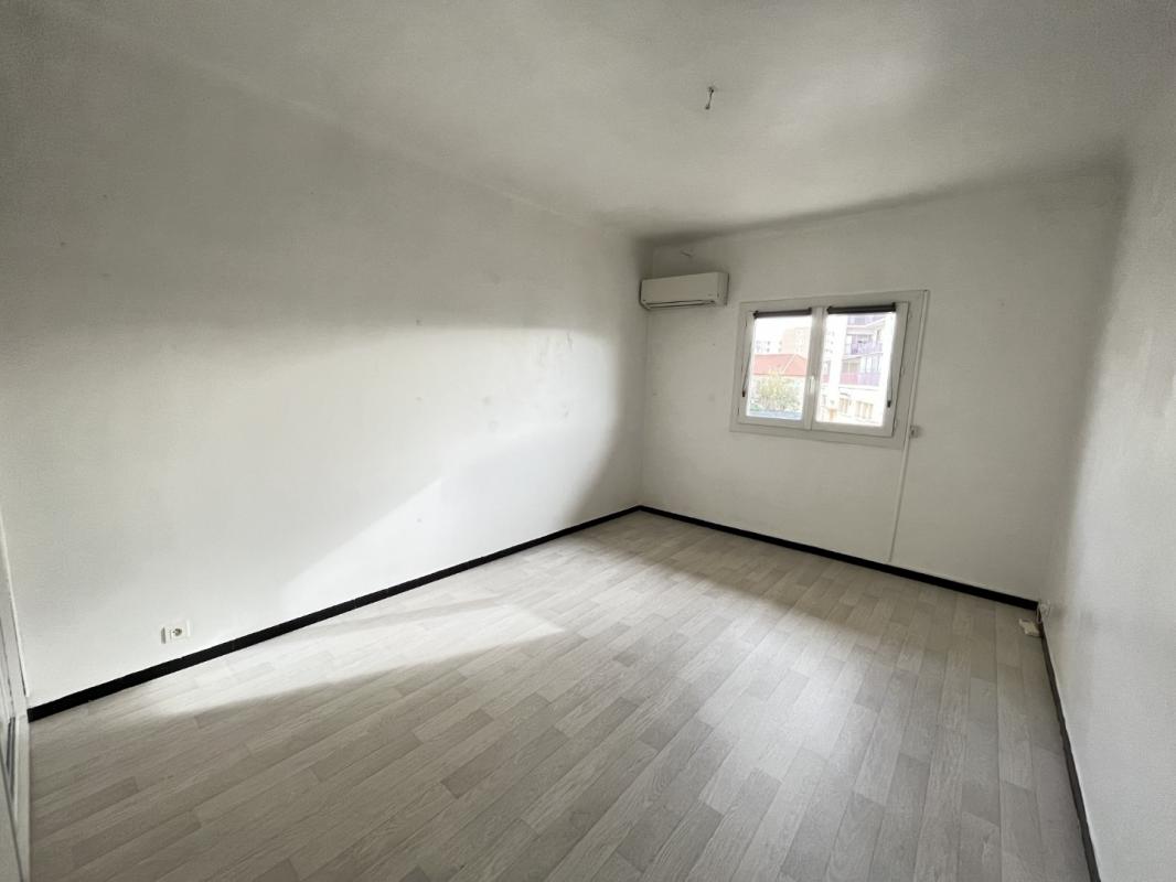APPARTEMENT F2 LE CONSTELLATION B2