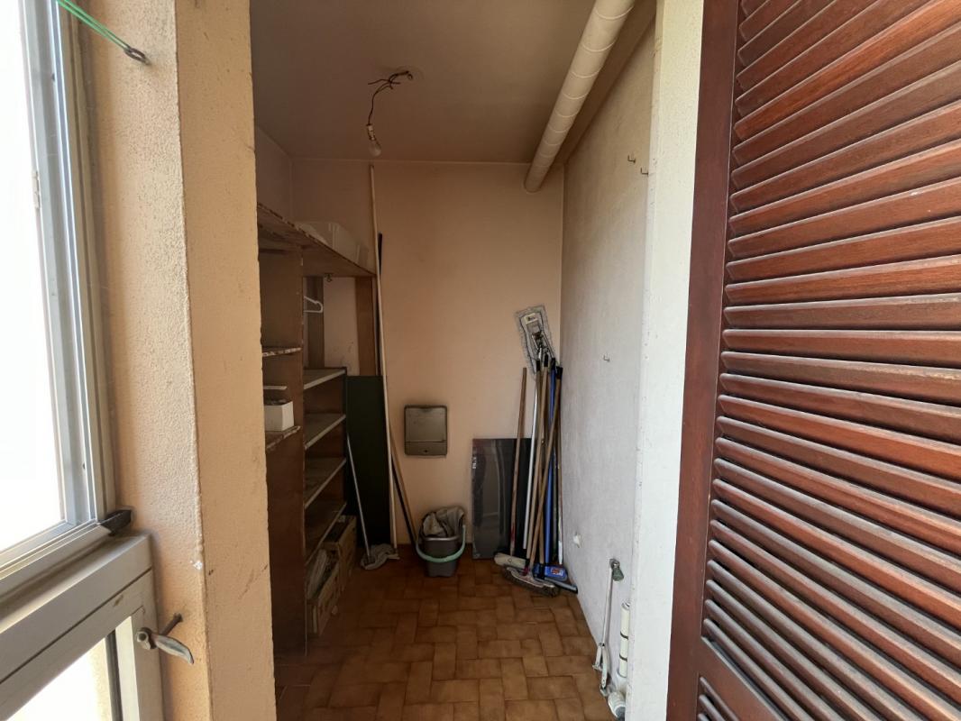 F3 RESIDENCE LA PINEDE BT D AVENUE DU MONT THABOR AJACCIO