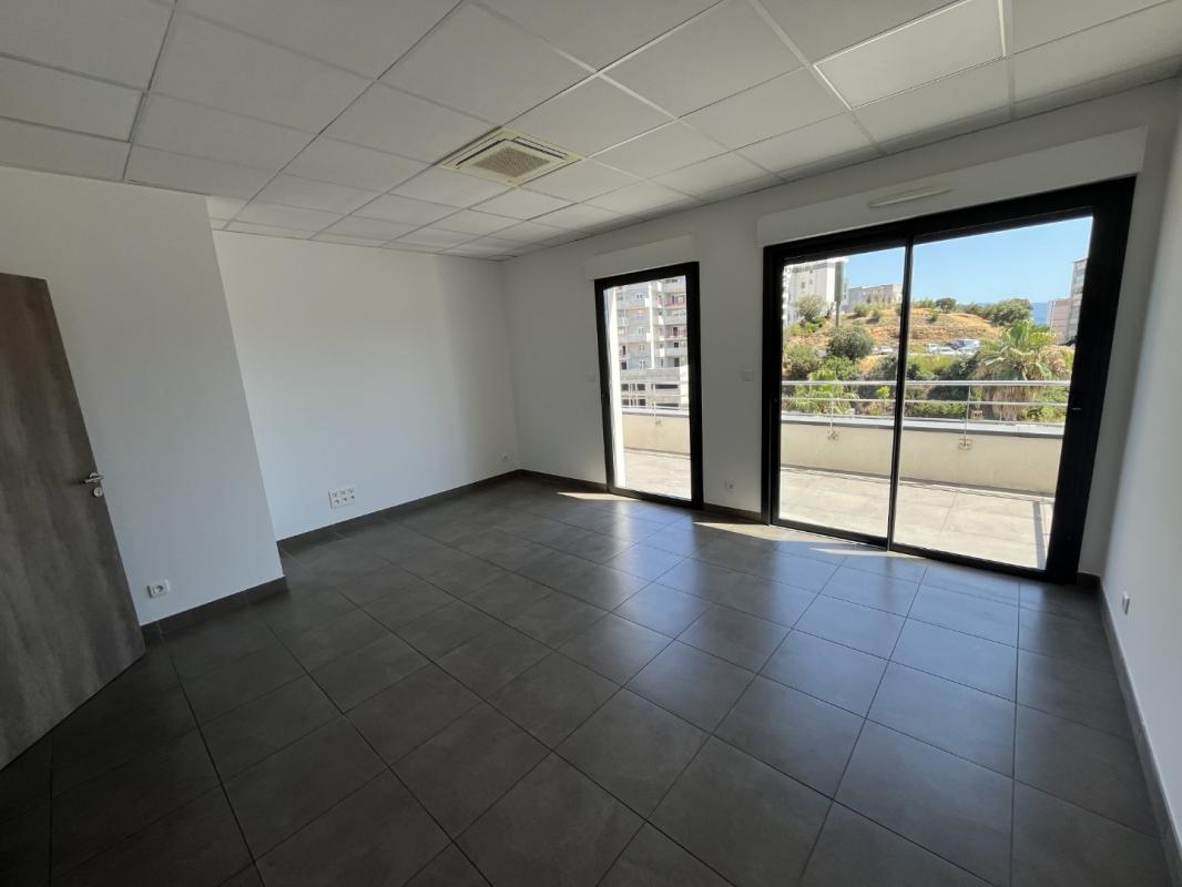 Location divers à Ajaccio