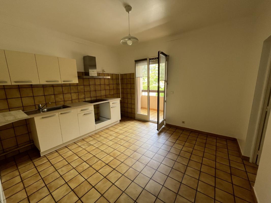 F4 RESIDENCE PASCI PECORA CAMELIA ROUTE DES SANGUINAIRES AJACCIO