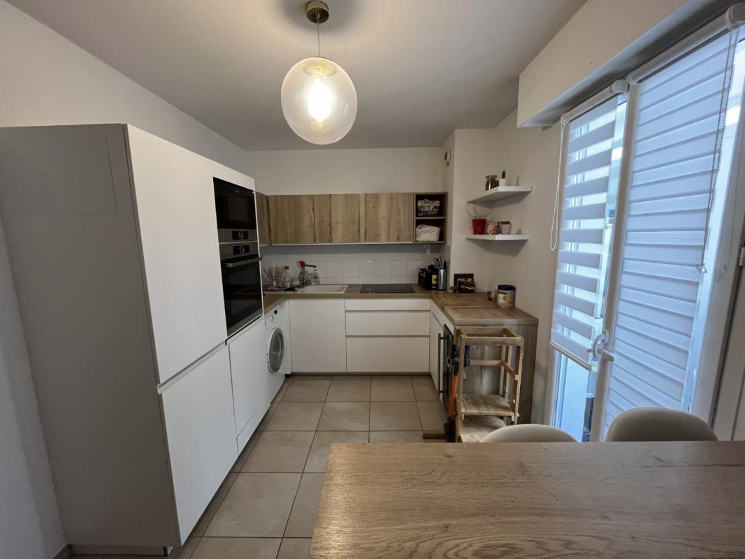 F4 ESPACE ALBAN BT D AJACCIO