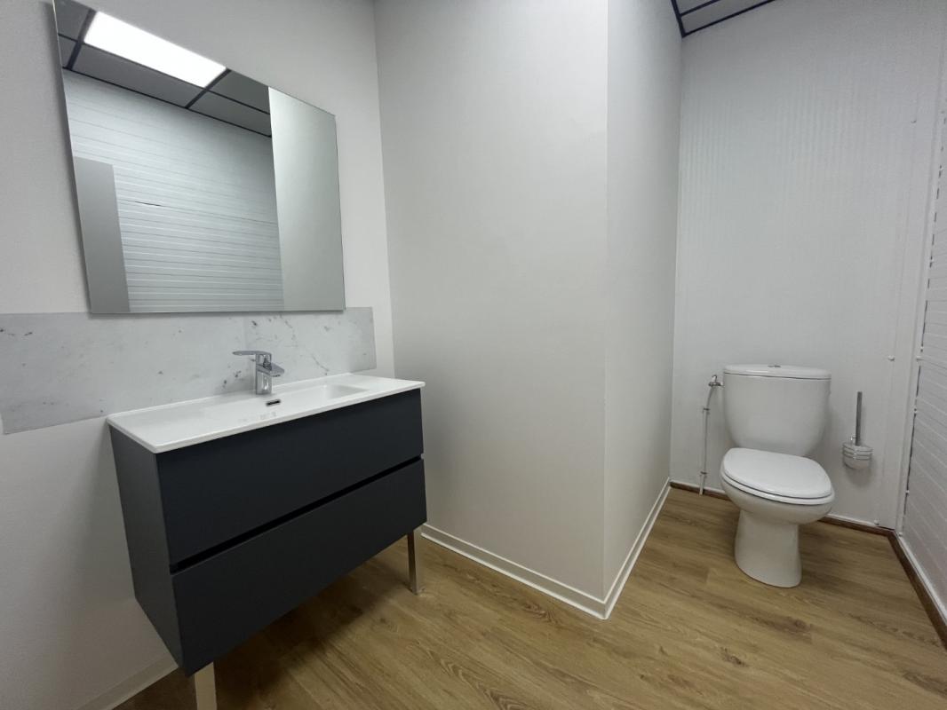 Local commercial/professionnel neuf