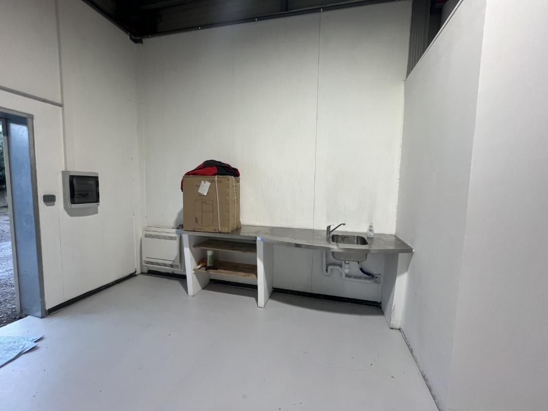 Local commercial/professionnel neuf