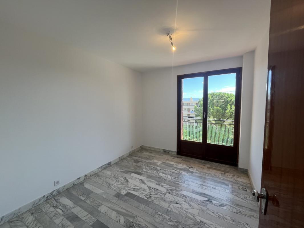 F4 RCE LA GRAVONA BT C1  RUE DES ROMARINS AJACCIO