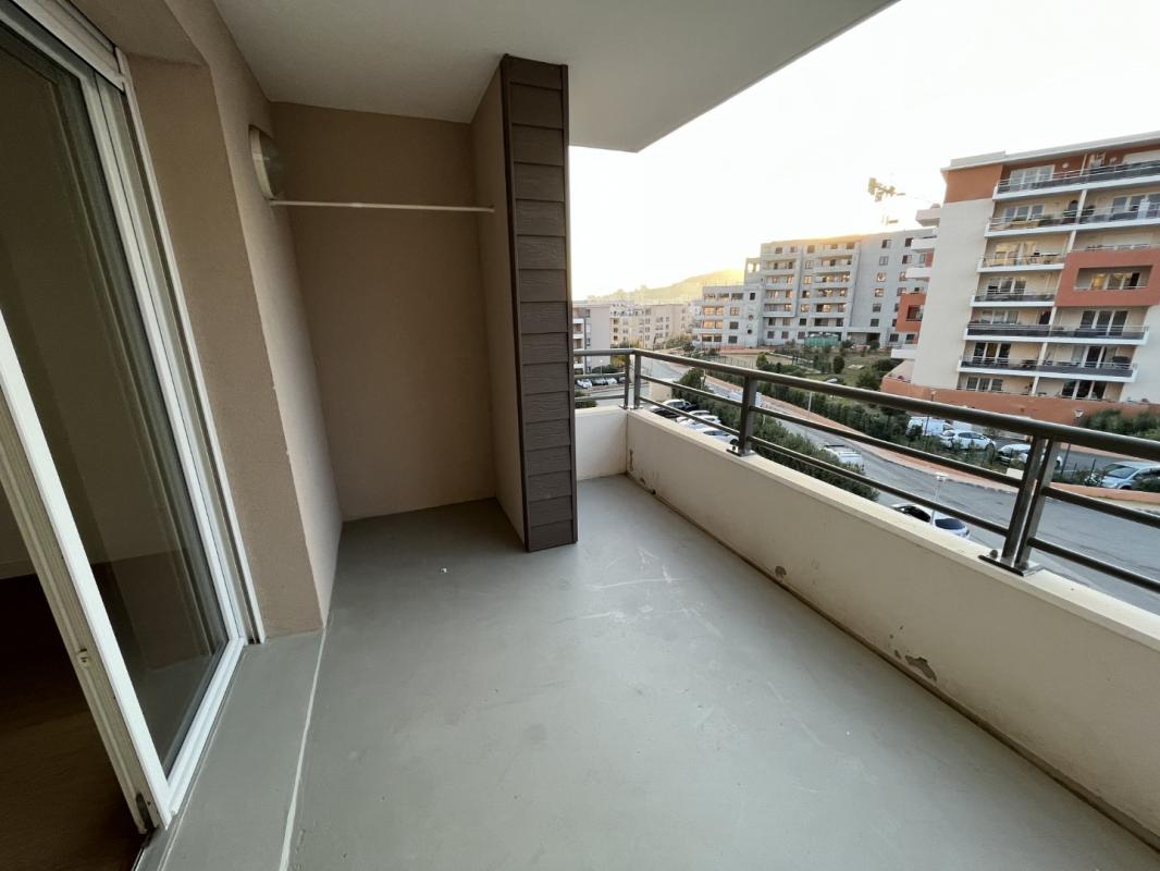 F2 RCE VIVALDI II IMMEUBLE HIVER AJACCIO