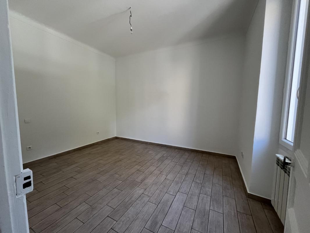 F2 10 BOULEVARD MAGLIOLI AJACCIO