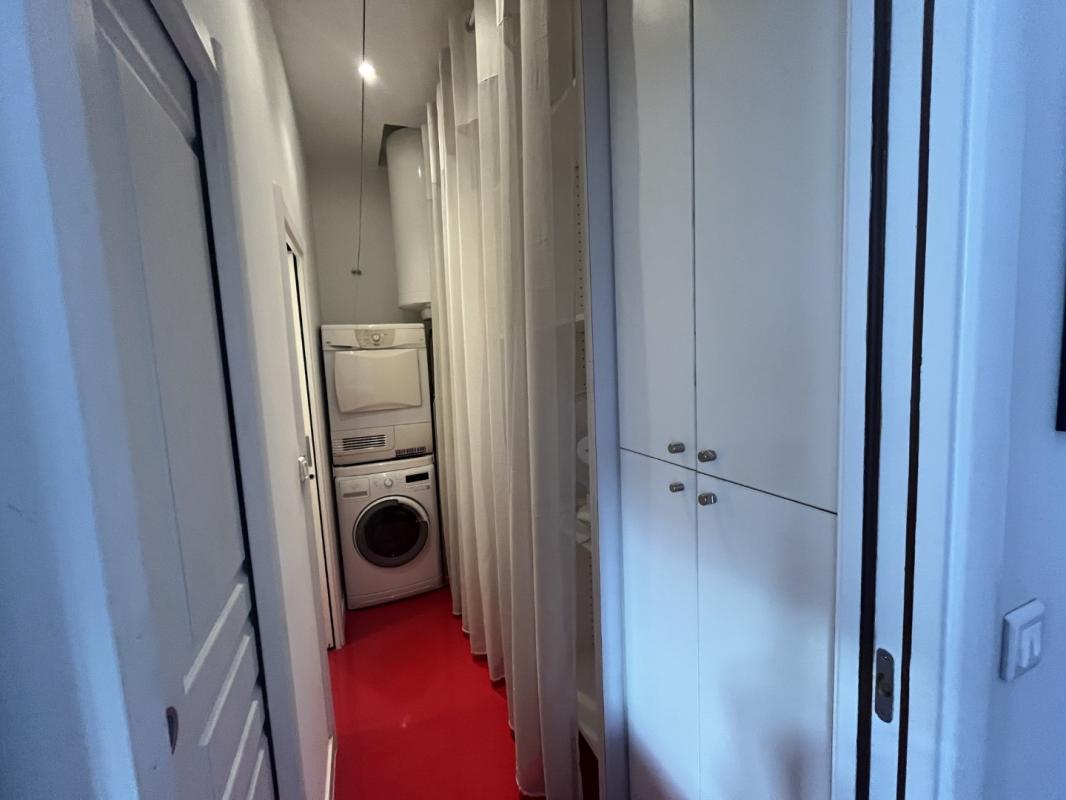 F2 MEUBLE 2 RUE COMTE BACCIOCHI AJACCIO