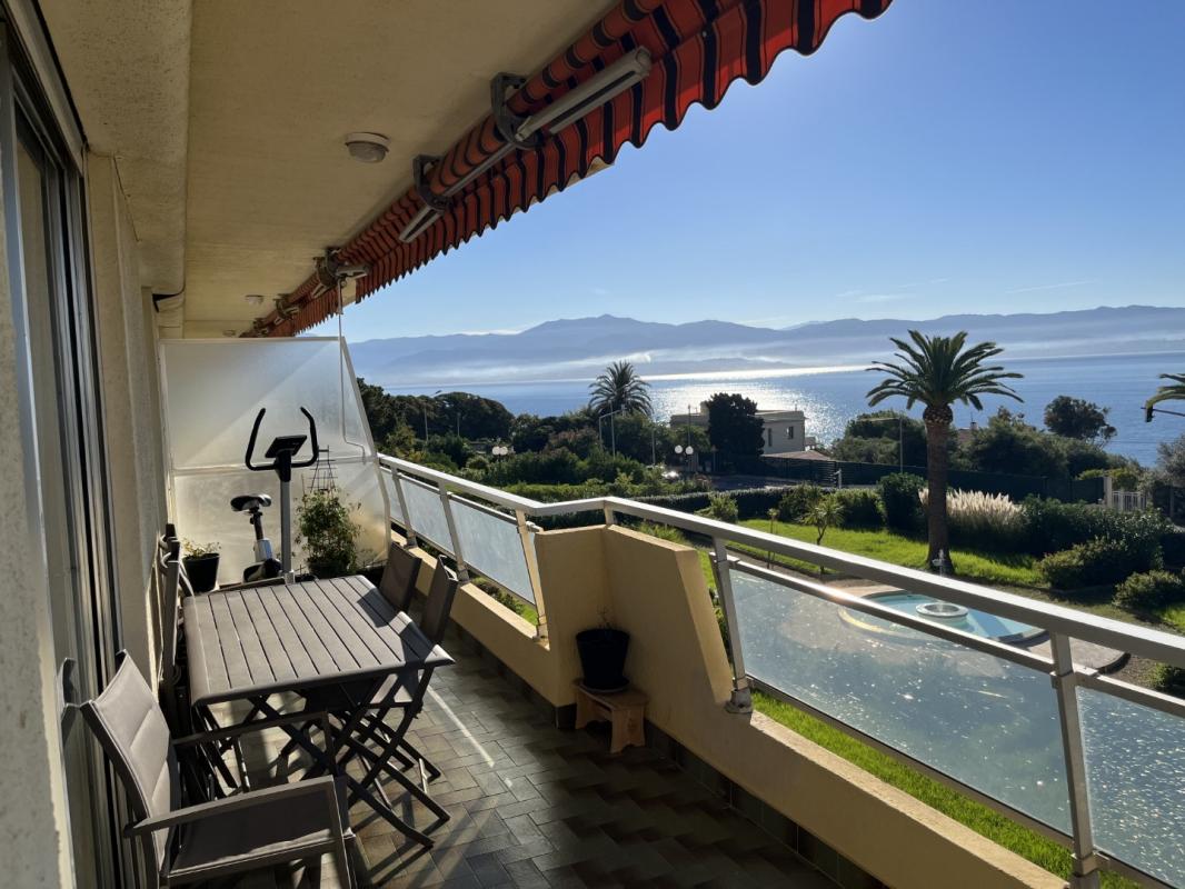 LE VERSAILLES RCE PARC IMPERIAL AJACCIO