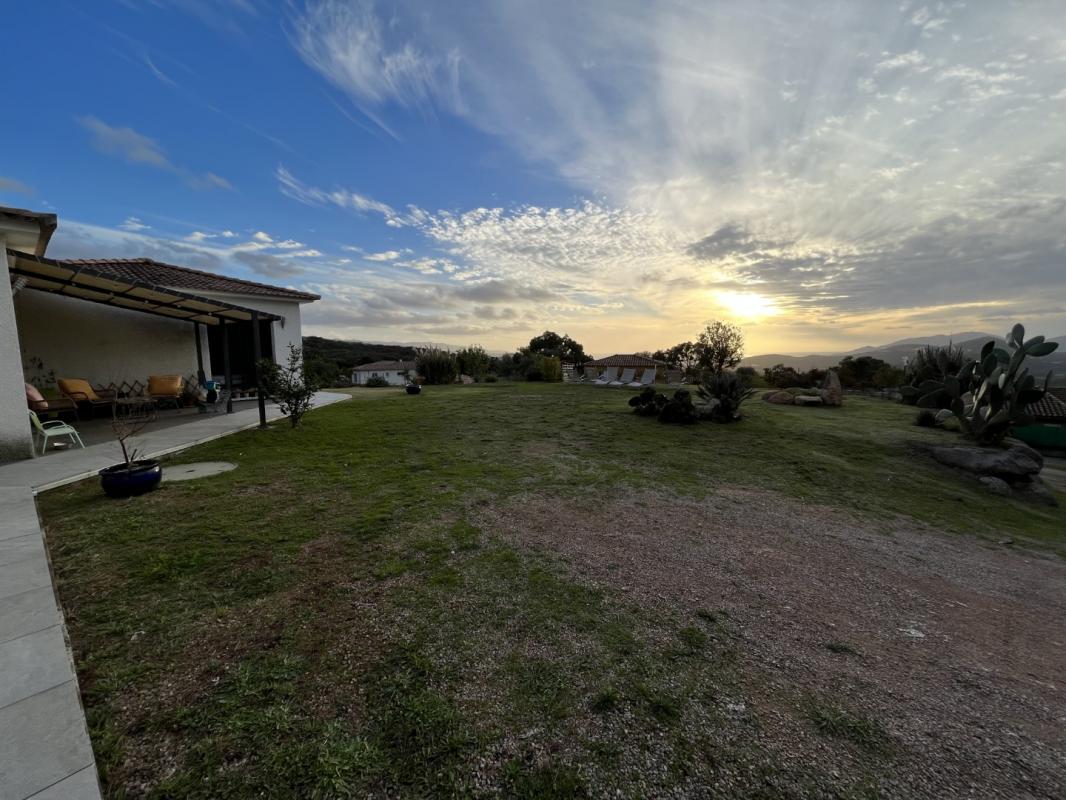 VILLA F4 BASTELICACCIA