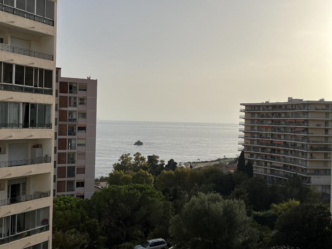 F2 SAMOS - ROUTE DES SANGUINAIRES