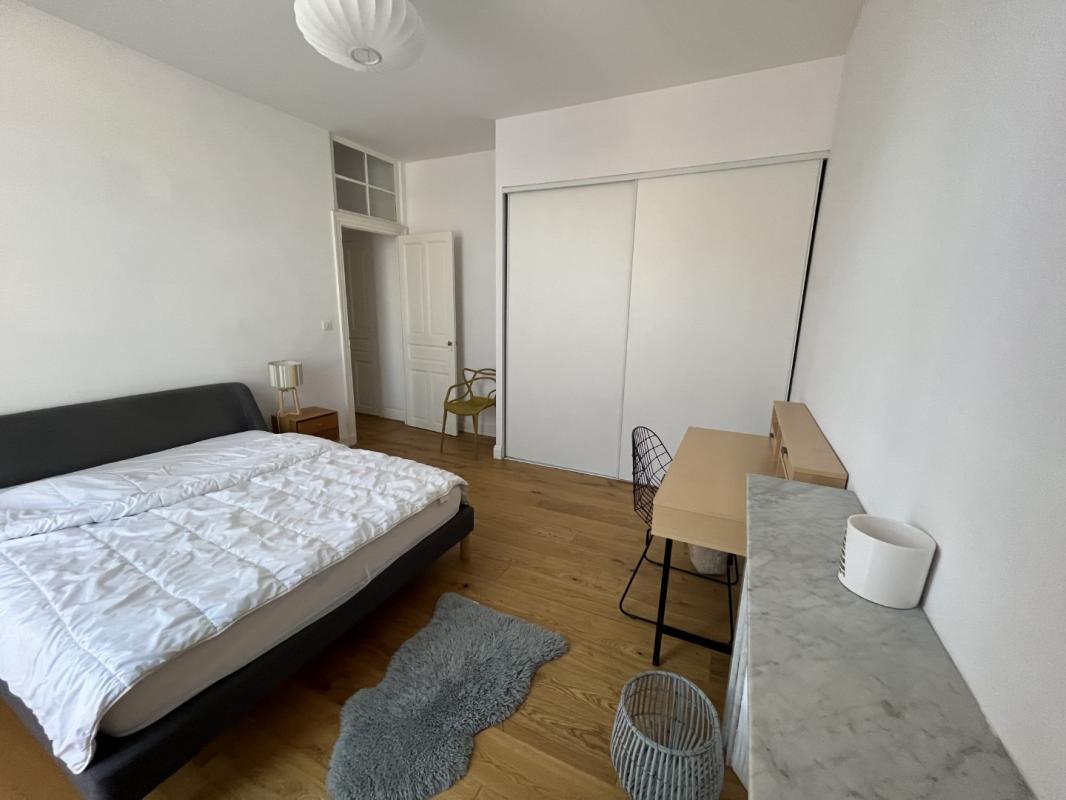 F4 MEUBLE 3 RUE CAPITAINE LIVRELLI AJACCIO
