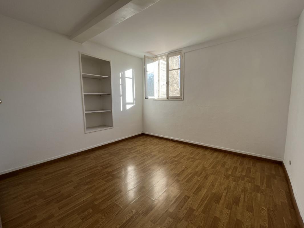 F3 6 RUE EMMANUEL ARENE AJACCIO
