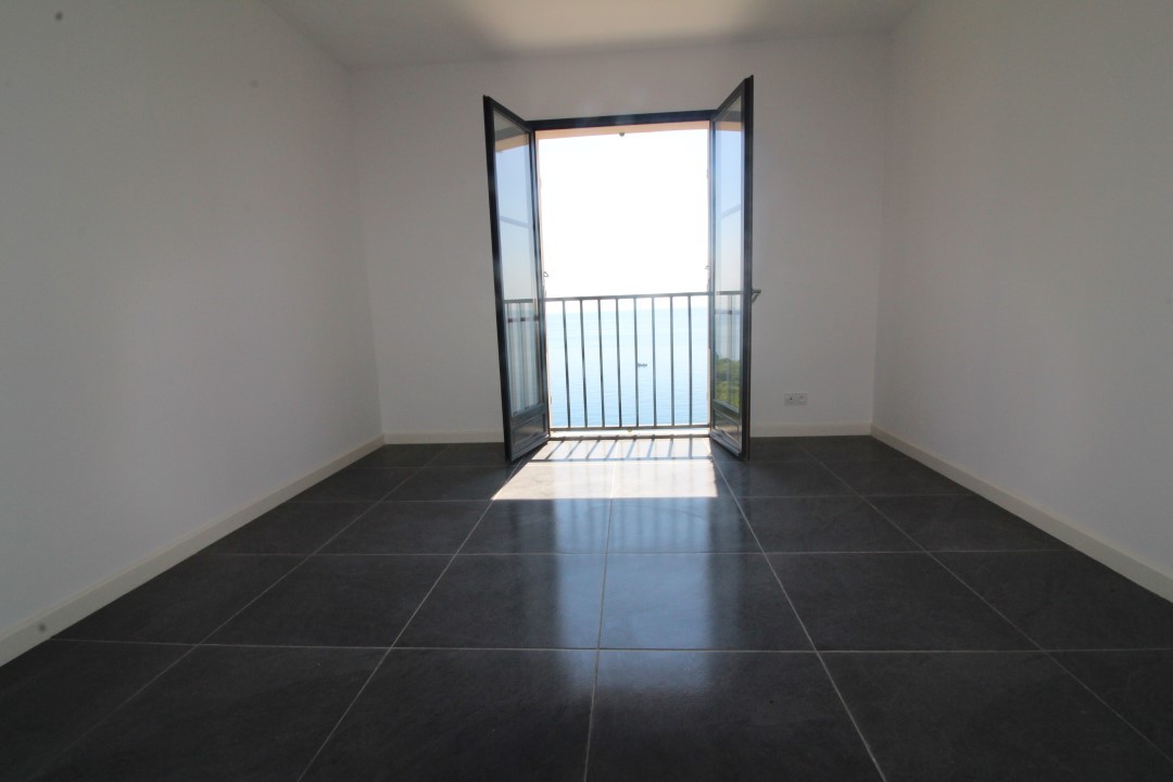 Location maison à Brando