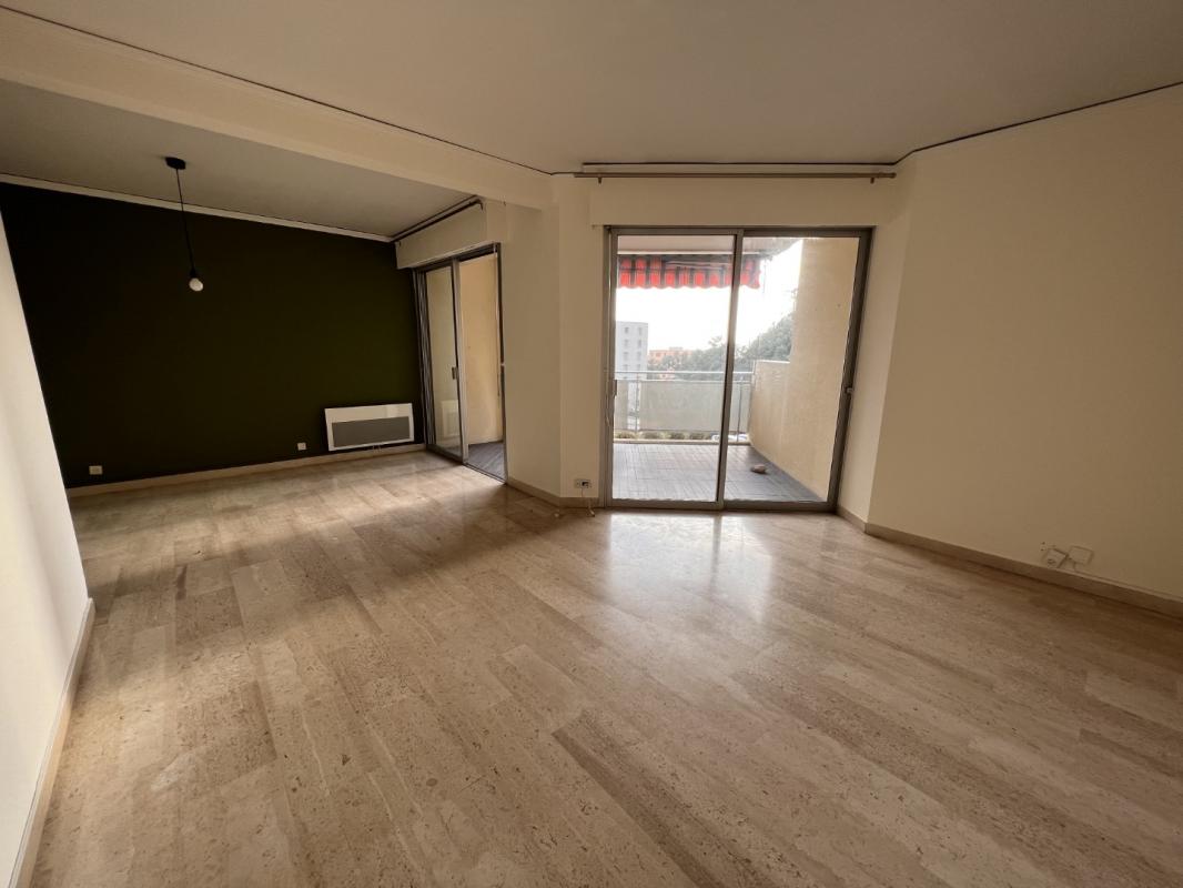 F3 RESIDENCE AIGLON II