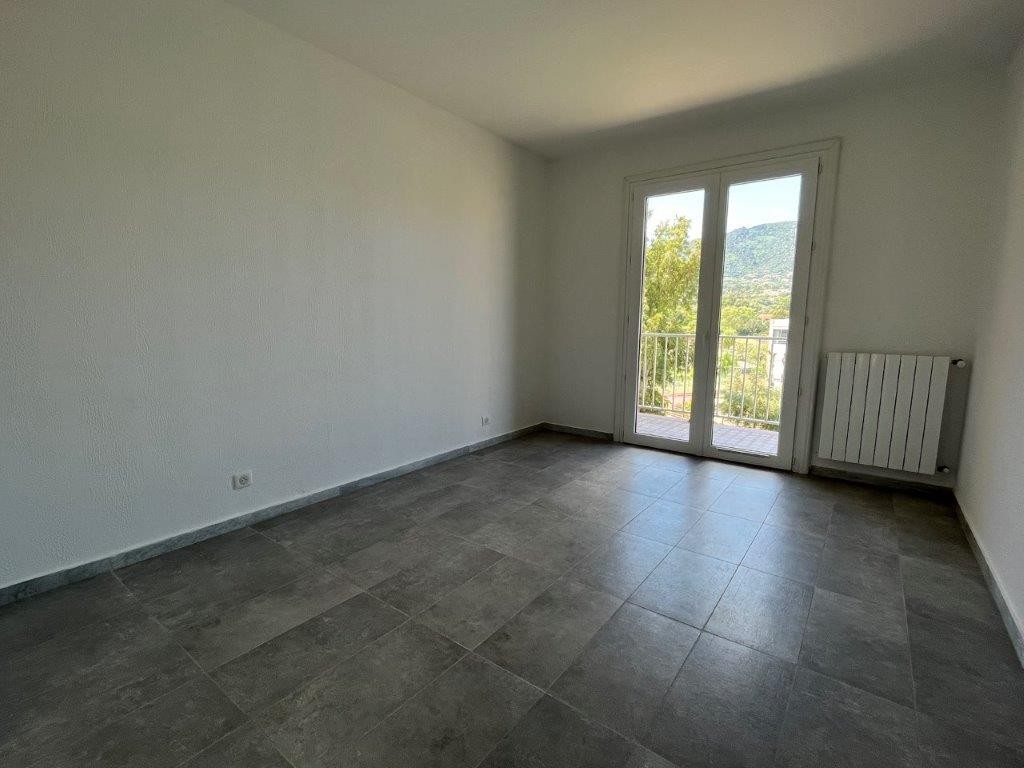 F4 RESIDENCE LYAUTEY - FINOSELLO