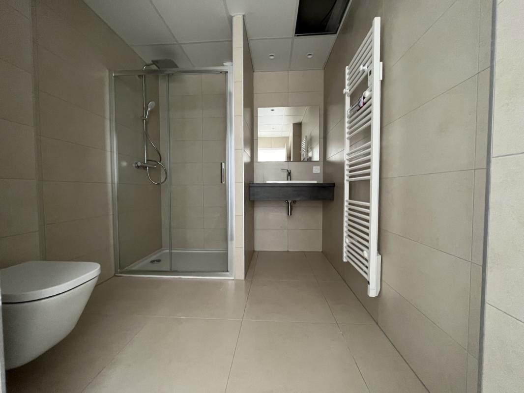 F2 RESIDENCE LES JARDINS DE LA GRAVONA BT D AJACCIO