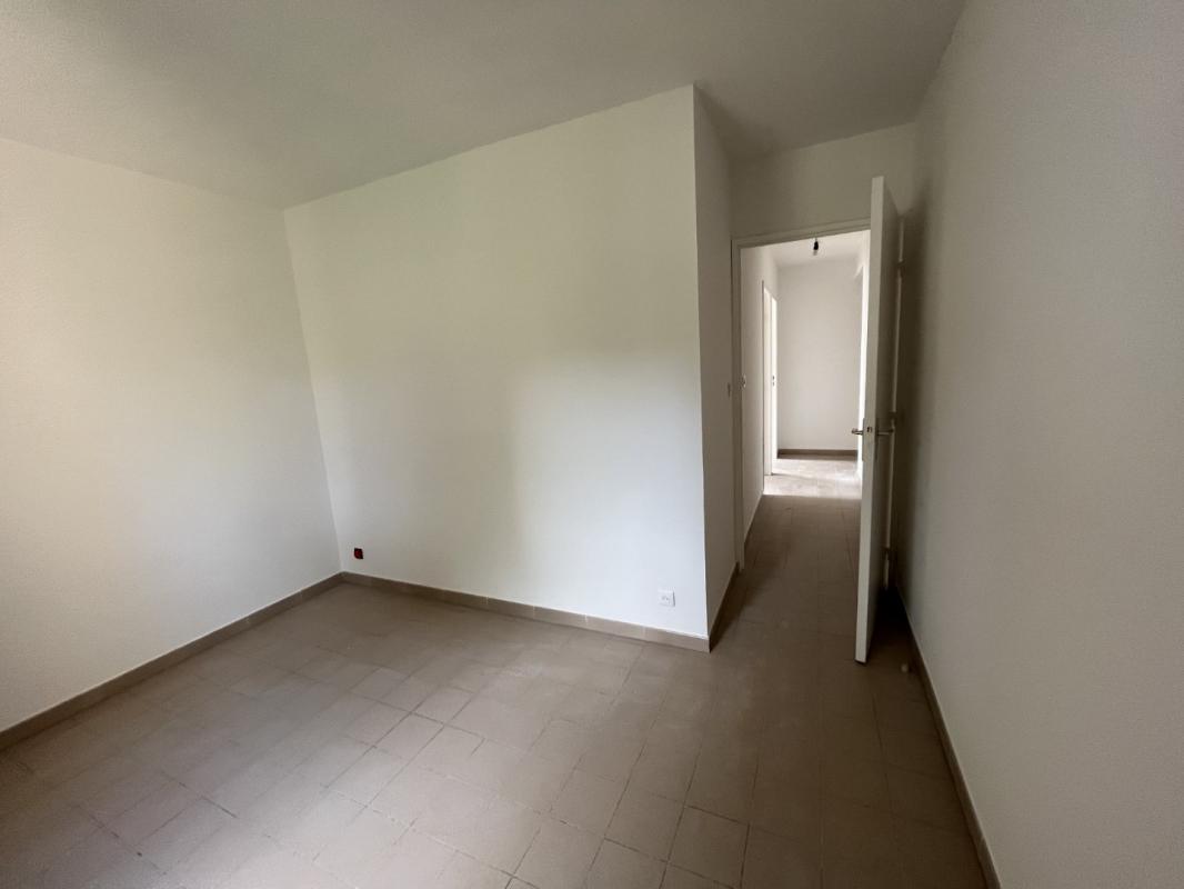 F5 RCE PETRA DI MARE II AVE MARECHAL JUIN AJACCIO
