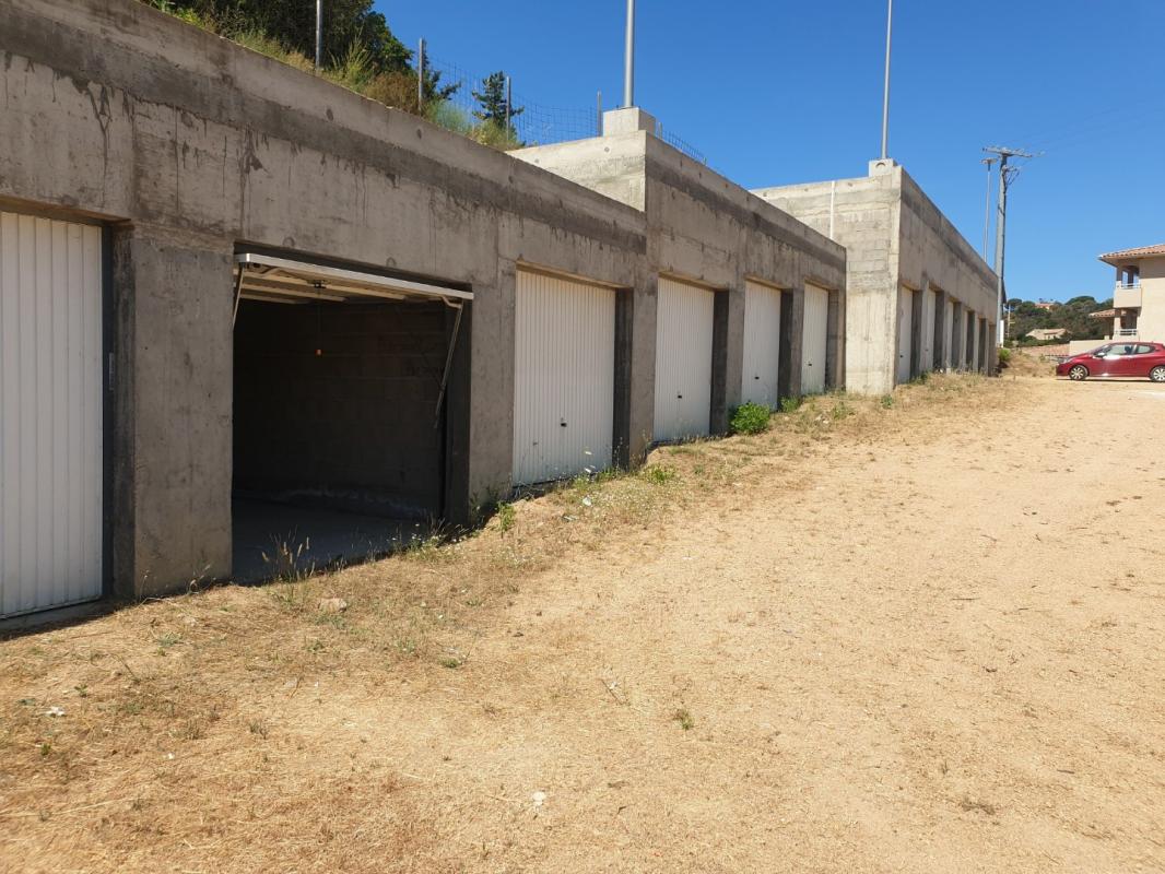 GARAGE RCE VALLE D OLMO PIETROSELLA