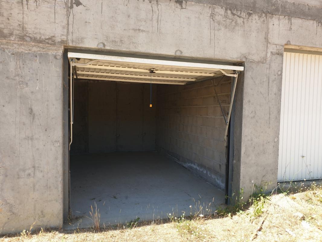 GARAGE RCE VALLE D OLMO PIETROSELLA