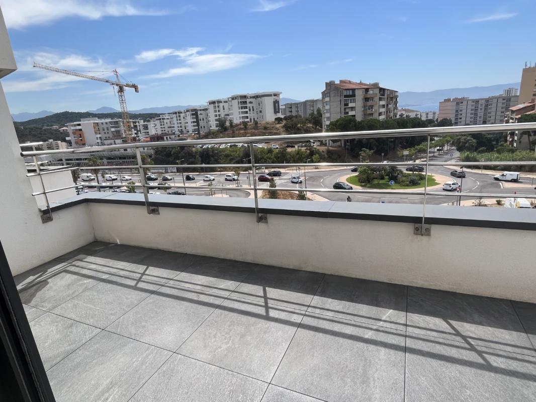 F3 RCE LES JARDINS DE BODICCIONE BT E AJACCIO