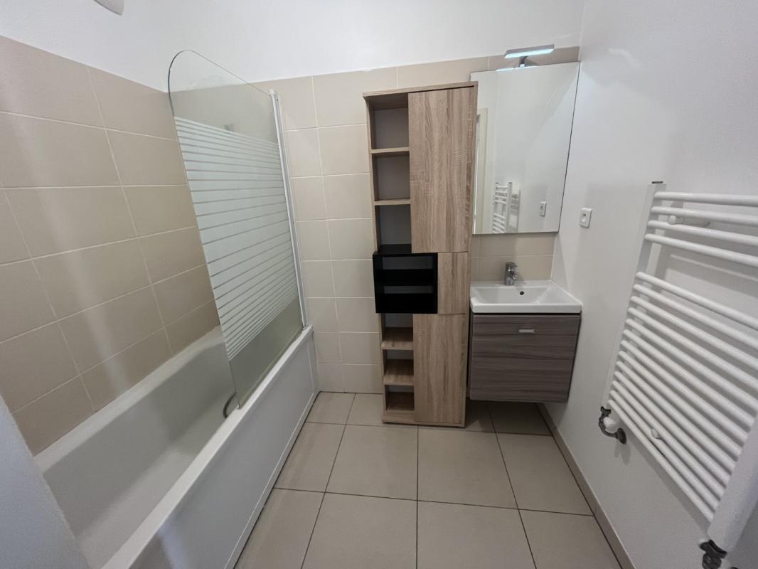 F4 RESIDENCE DU PARC LE NERVAL 20167 SARROLA CARCOPINO