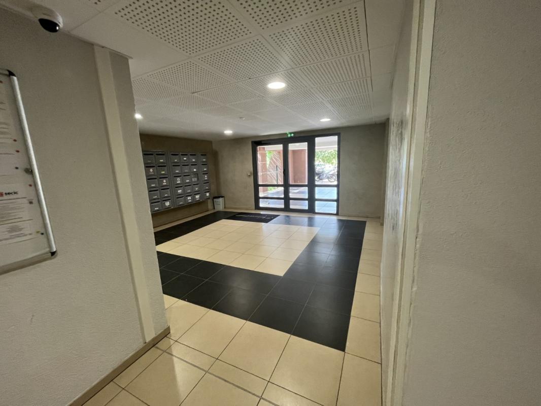 F4 RESIDENCE DU PARC LE NERVAL 20167 SARROLA CARCOPINO