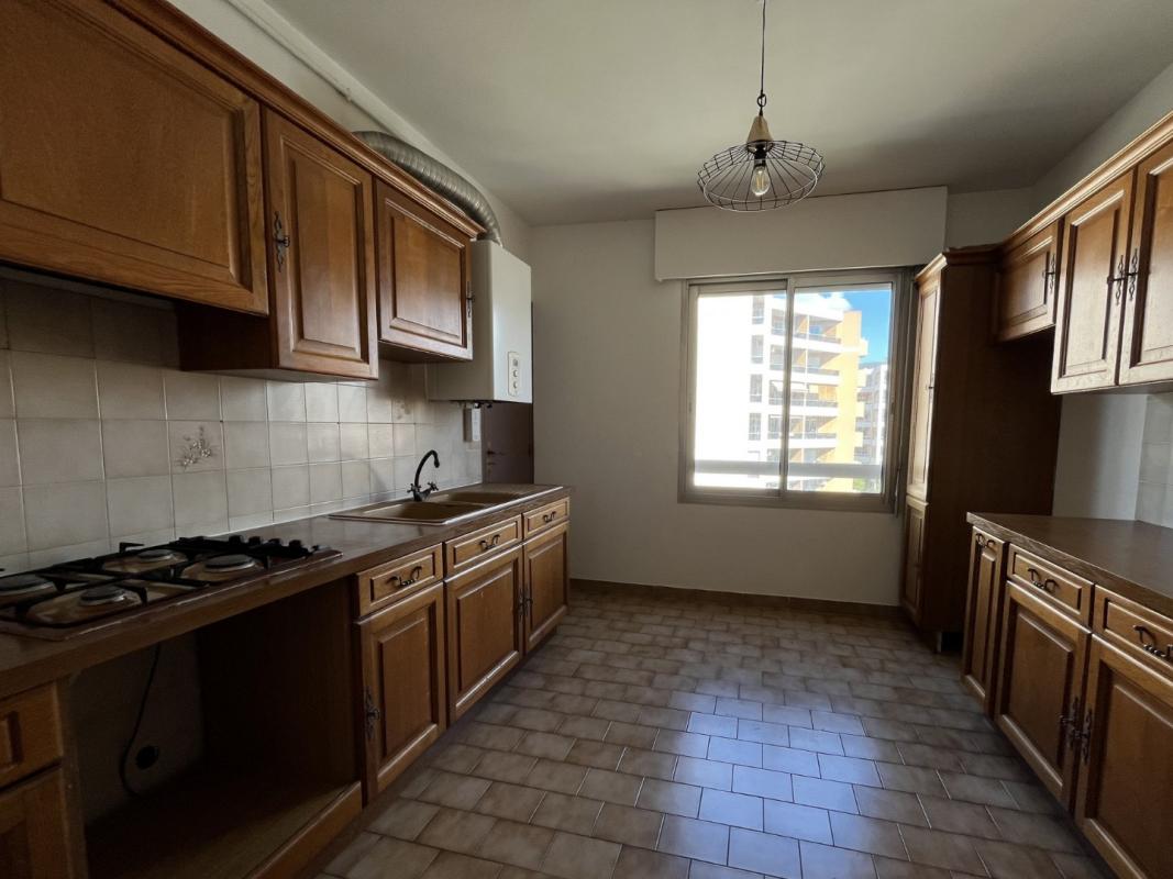 F4 RESIDENCE EMPIRE BT C AVENUE MARECHAL LYAUTEY AJACCIO