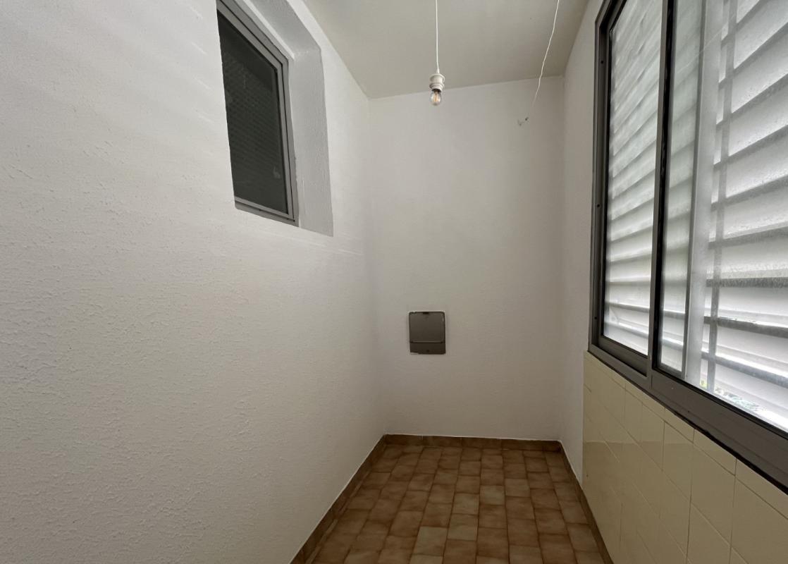 F4 RESIDENCE EMPIRE BT C AVENUE MARECHAL LYAUTEY AJACCIO