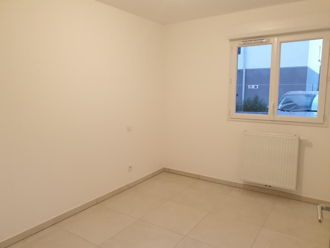 F3 RCE CARRE DE BODICCIONE J2 AVENUE MARECHAL JUIN AJACCIO