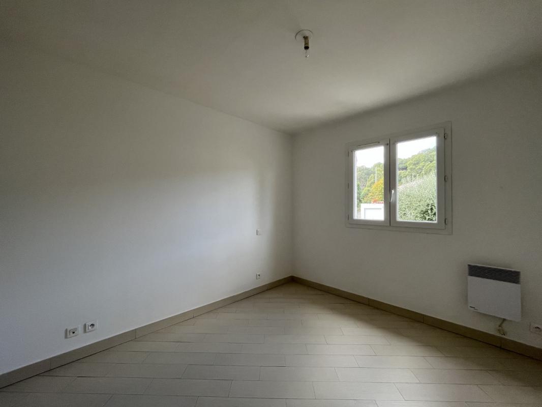 Appartement 2 pièces avec grande terrasse