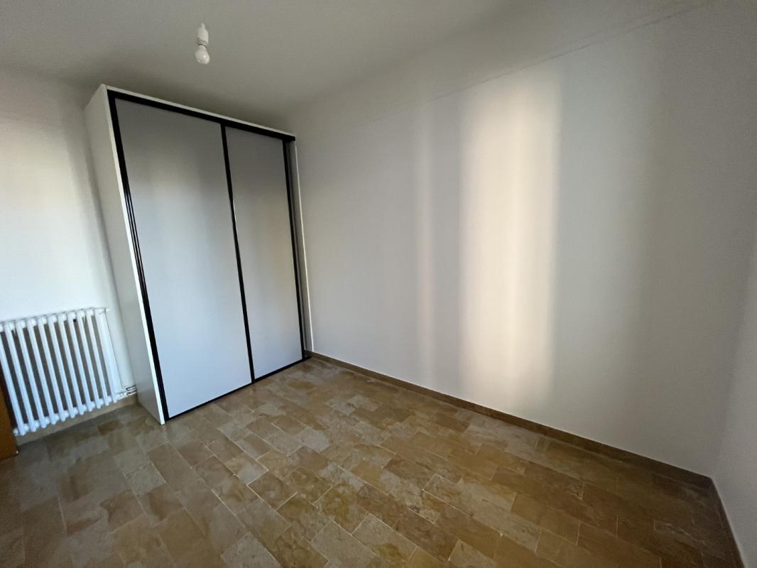 F4 RCE LES AMANDIERS D1 RUE COLONEL BIANCAMARIA AJACCIO
