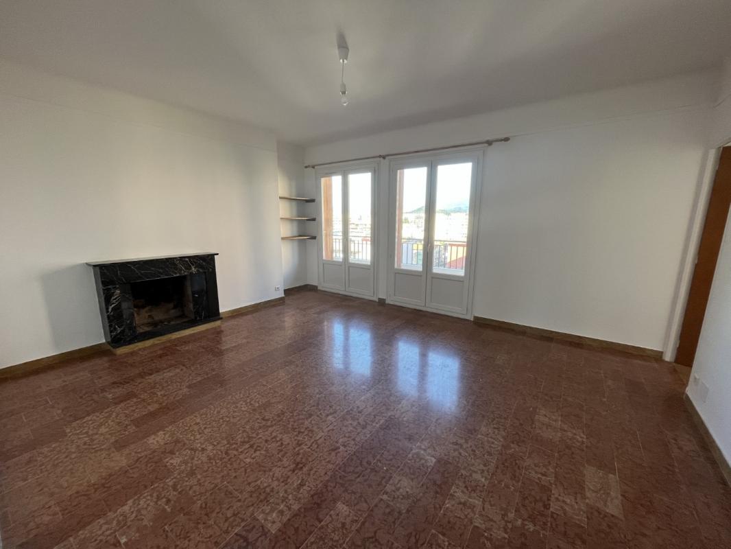 F4 RCE LES AMANDIERS D1 RUE COLONEL BIANCAMARIA AJACCIO