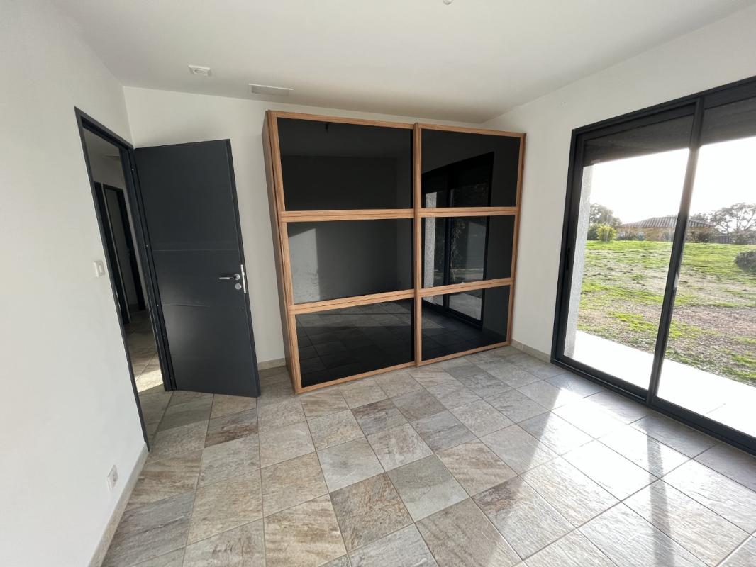 VILLA F4 BASTELICACCIA