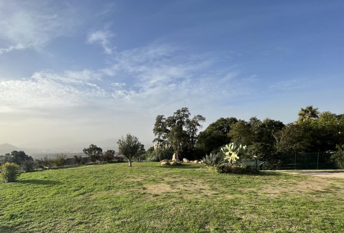 VILLA F4 BASTELICACCIA