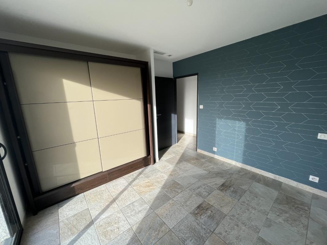 VILLA F4 BASTELICACCIA