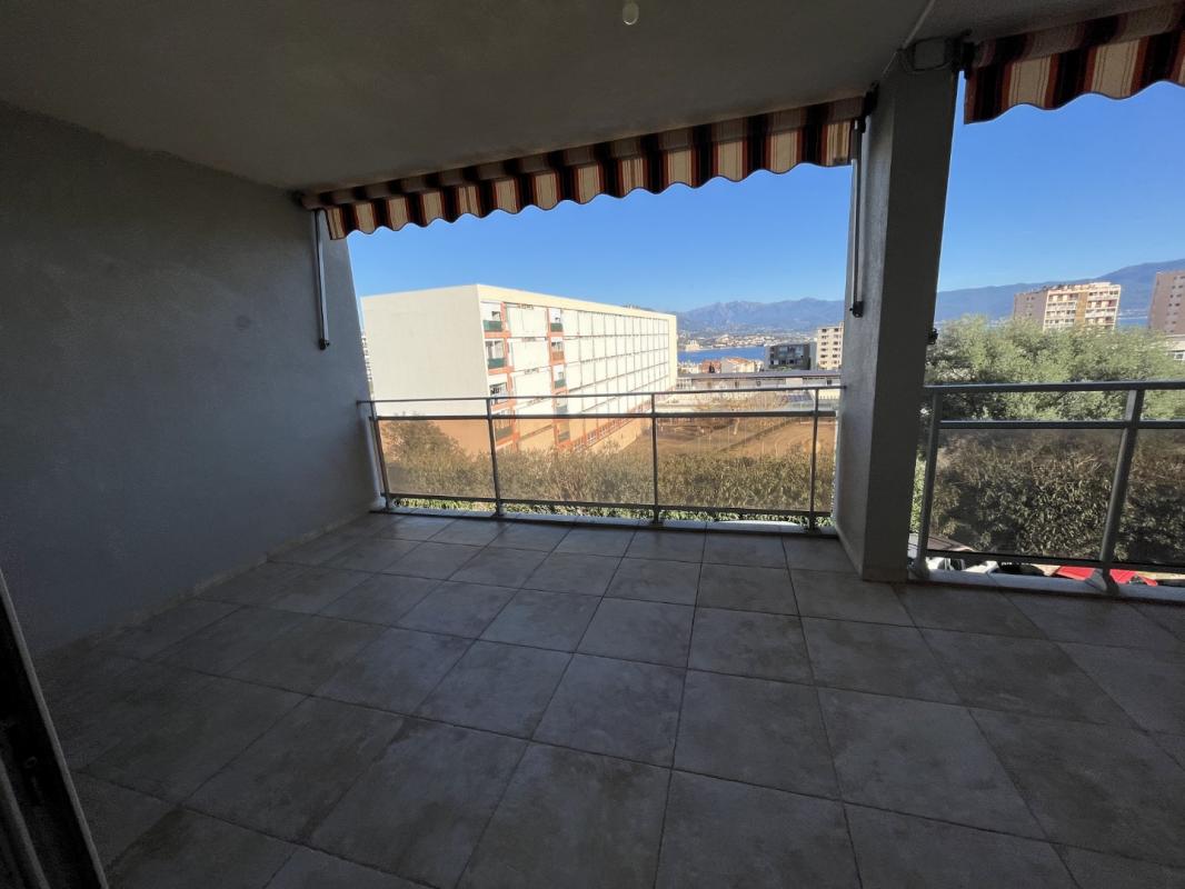 F3 RESIDENCE LAETITIA BONAPARTE BT A AVENUE DE LA GRANDE ARMEE AJACCIO