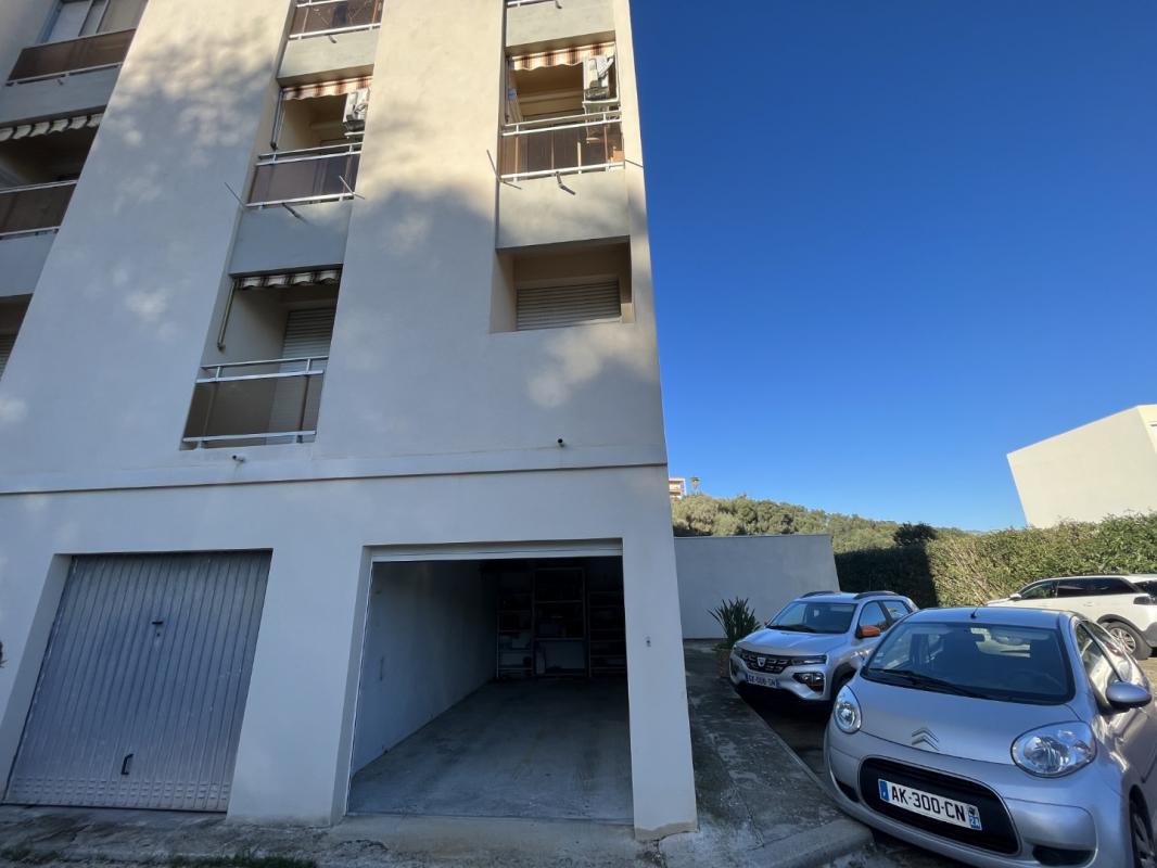 F3 RESIDENCE LAETITIA BONAPARTE BT A AVENUE DE LA GRANDE ARMEE AJACCIO
