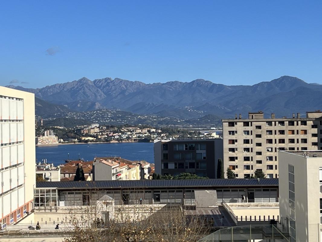 F3 RESIDENCE LAETITIA BONAPARTE BT A AVENUE DE LA GRANDE ARMEE AJACCIO