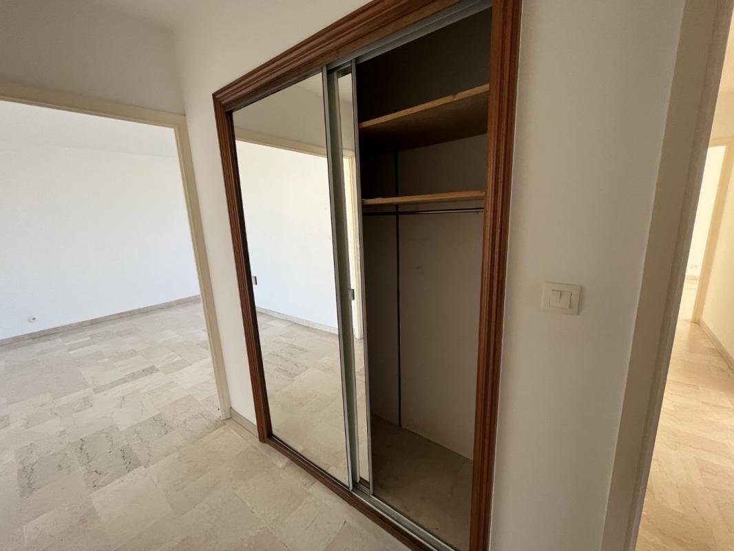 F3 RESIDENCE LAETITIA BONAPARTE BT A AVENUE DE LA GRANDE ARMEE AJACCIO