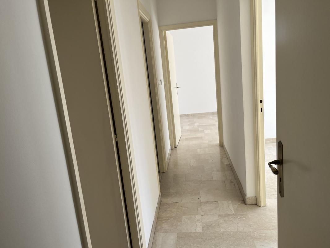 F3 RESIDENCE LAETITIA BONAPARTE BT A AVENUE DE LA GRANDE ARMEE AJACCIO