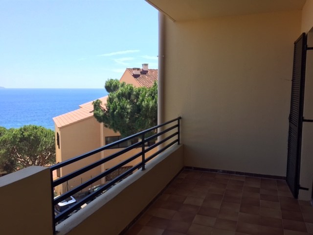 F1 RCE DES CRETES IMMEUBLE LES BRUYERES SANGUINAIRES AJACCIO