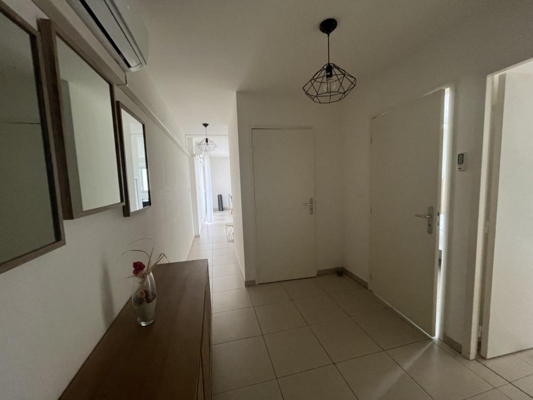 F3 MEUBLE RCE TERRASSES DU PARC I LE BOSCO 20167 SARROLA CARCOPINO