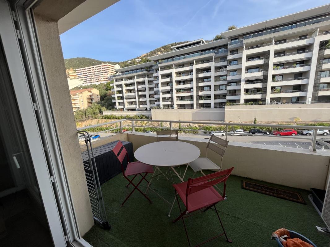 F2 MEUBLE LE CAPO ROSSO RCE PARC LUCIE AJACCIO