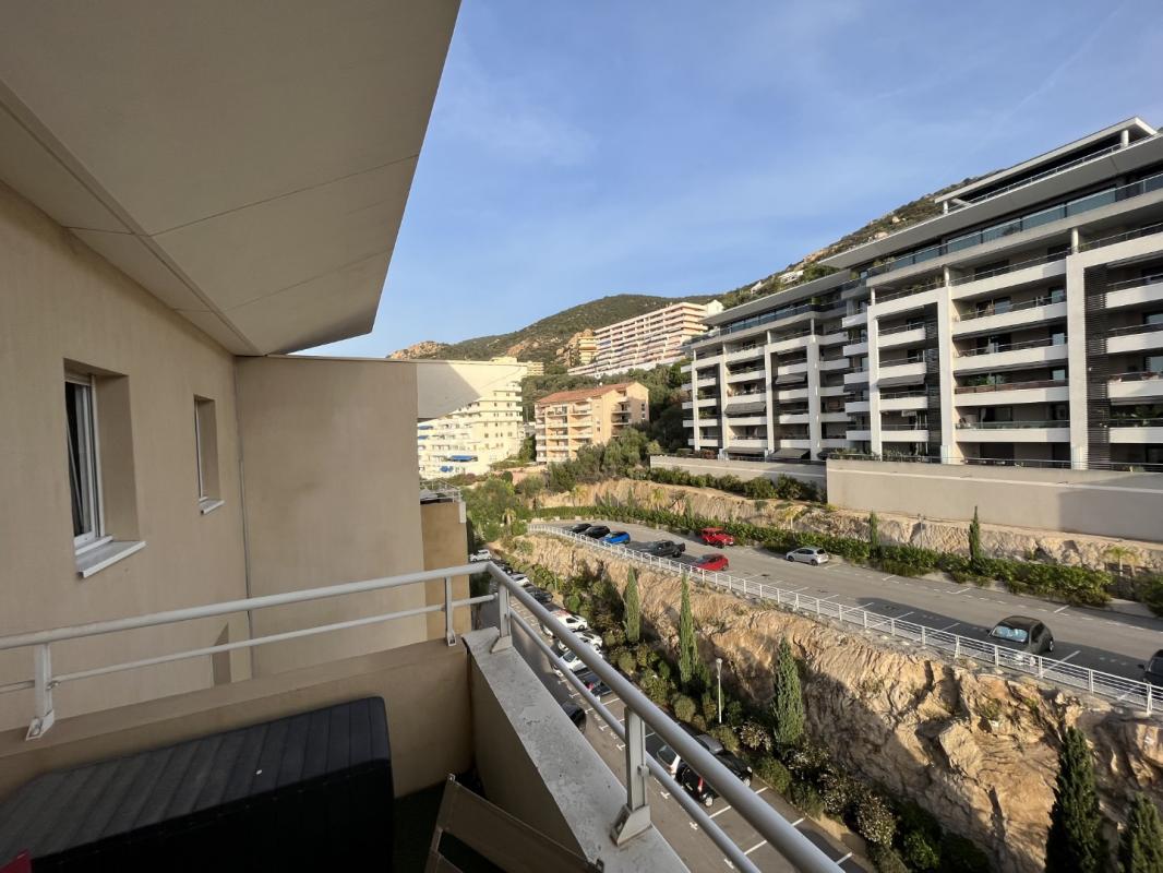 F2 MEUBLE LE CAPO ROSSO RCE PARC LUCIE AJACCIO