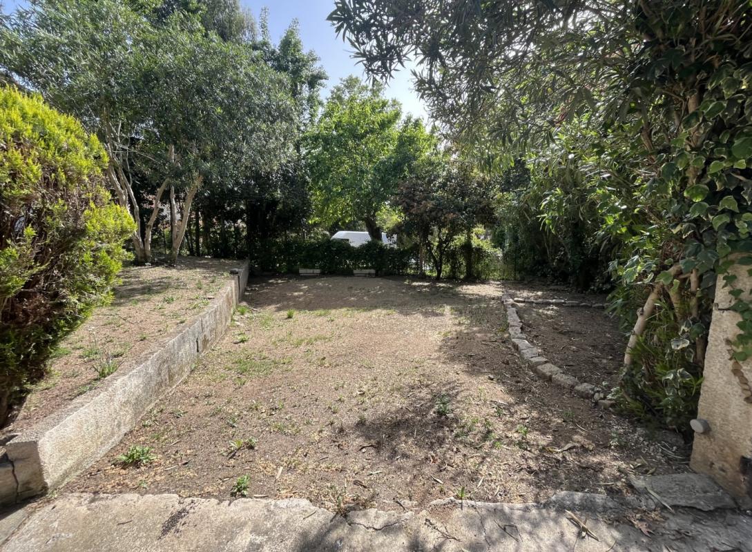 VILLA RESIDENCE OASIS 20129 BASTELICACCIA