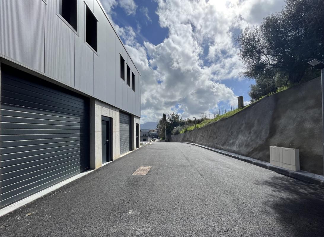 LOCAL COMMERCIAL LD MICHEL ANGE AFA