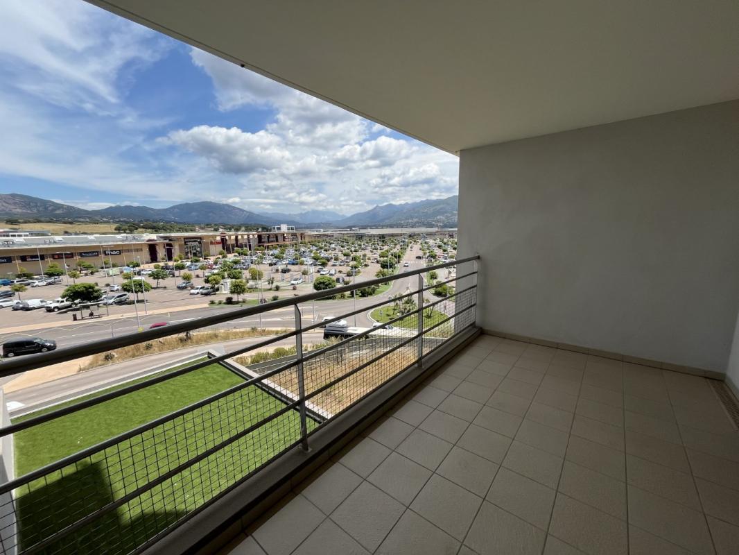 F3 MEUBLE LES TERRASSES DU PARC MUSSET H2 SARROLA CARCOPINO